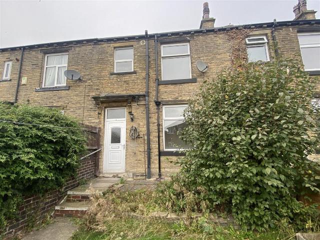 House for rent in Lower Wyke, West Yorkshire