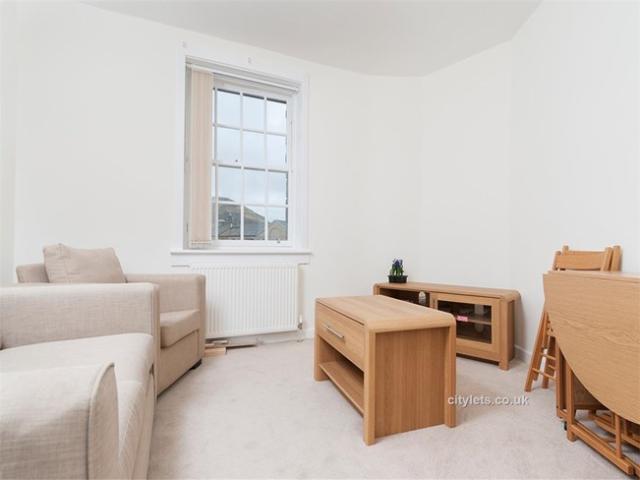 Flat for rent in Southside, Scotland