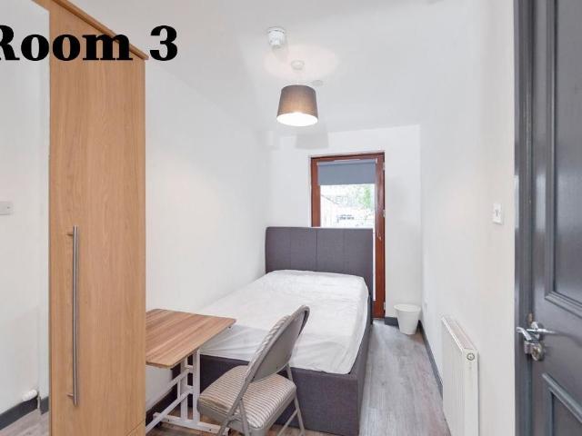 House for rent in Southside, Scotland