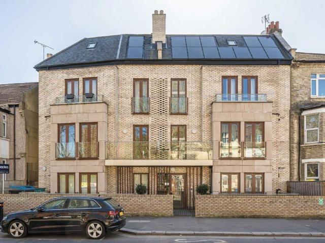 Apartment for rent in London Borough of Southwark, Greater London