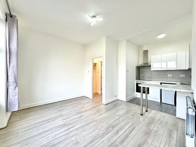 Apartment for rent in Finchley, Greater London