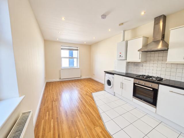 Apartment for rent in London Borough of Barnet, Greater London