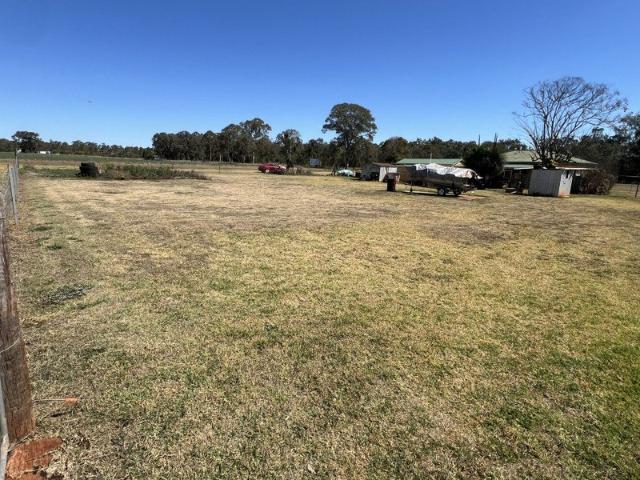 Land for sale in Memerambi, Queensland