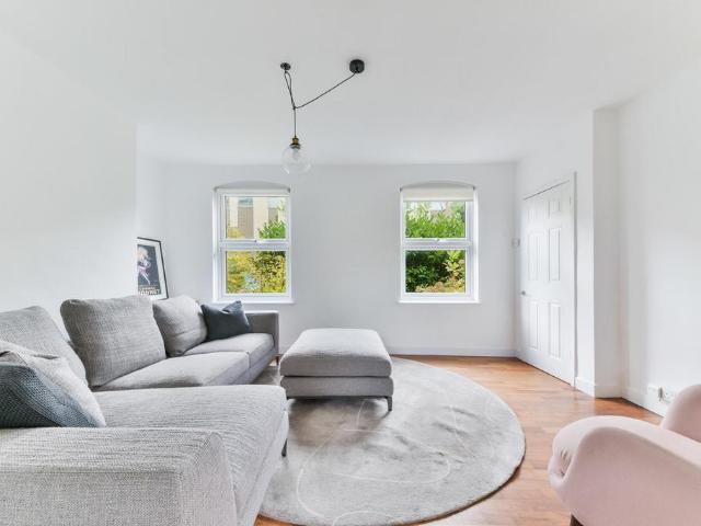House for rent in Isle Of Dogs, Greater London