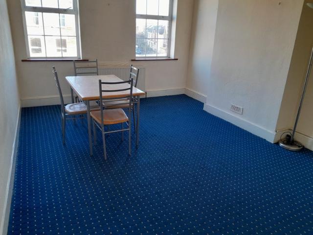 Apartment for rent in Finchley, Isle Of Man