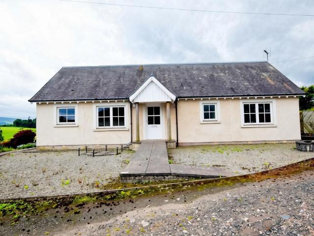 House for rent in Tullibardine, Scotland