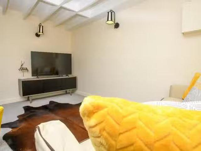 Apartment for rent in Galley Hill, Ashby De La Launde
