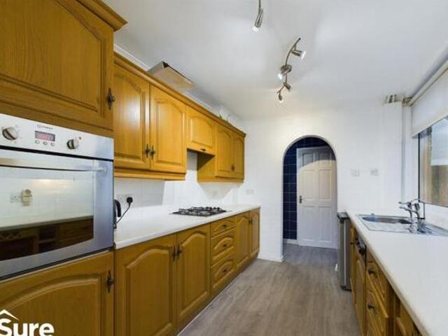 House for rent in Pouchen End, Hertfordshire