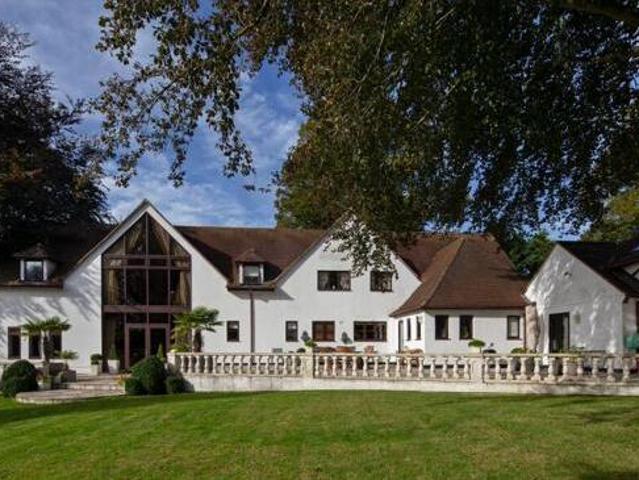 House for sale in Berrick Salome, Oxfordshire