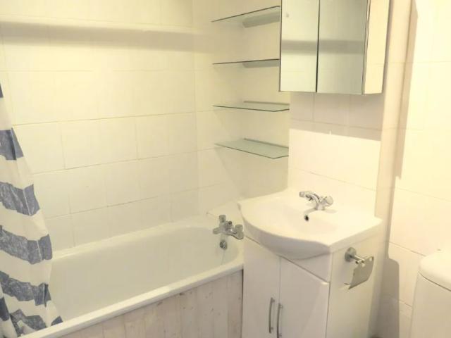 Apartment for rent in Brookville, Norfolk