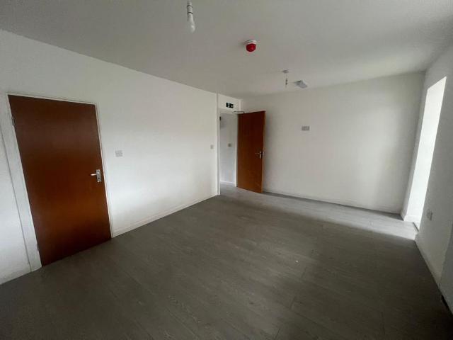 House for rent in Plashet, Greater London
