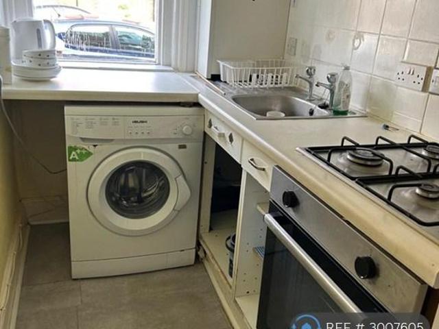 Apartment for rent in Littlehampton, Arun