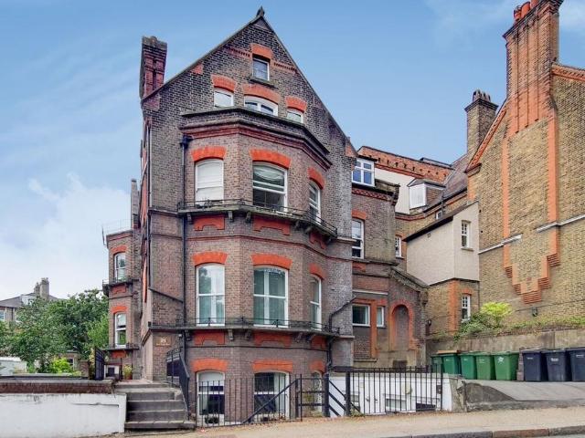 Apartment for rent in Belsize Park, Greater London