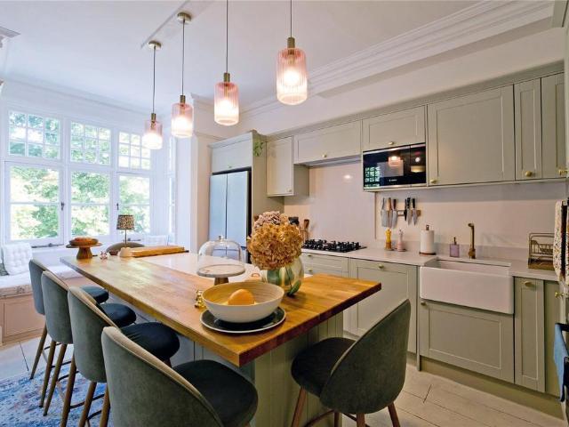 Apartment for rent in Belsize Park, Greater London