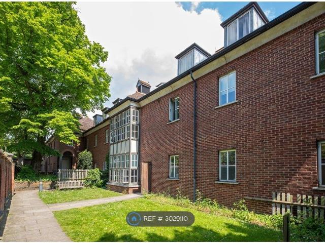 Room for rent in Vale of Health, West Hampstead