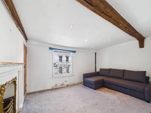 Apartment for rent in Hythe, Fordham Heath