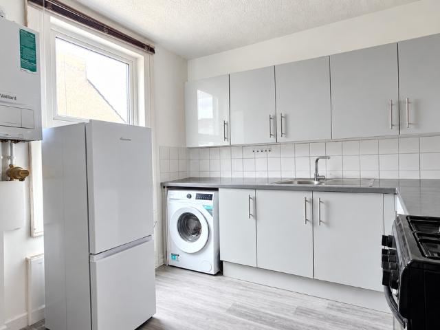 Apartment for rent in New Town, Monks Orchard