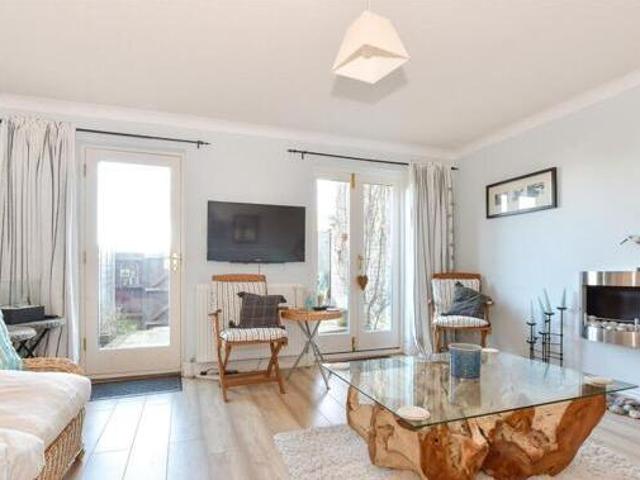 House for sale in Elmfield, Ryde