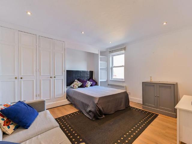 Apartment for rent in Wandsworth, Greater London