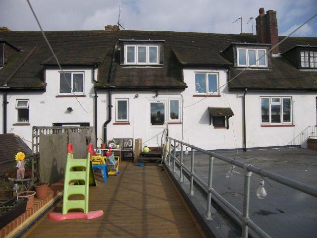 Apartment for rent in Westborough, Surrey