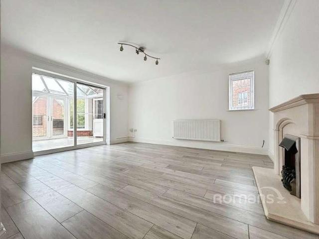 House for rent in Elvetham Heath, Hart