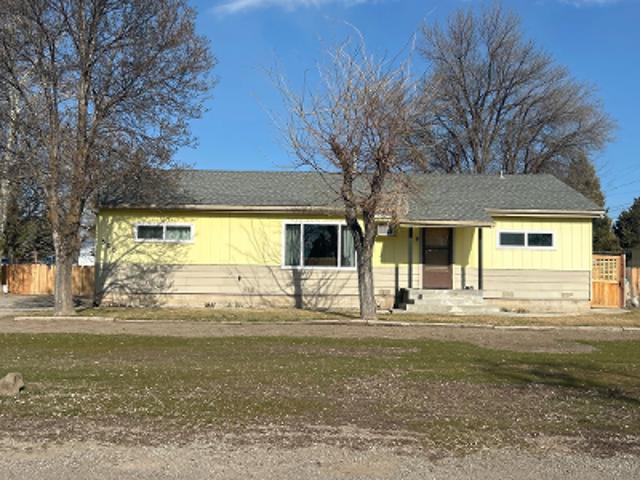 House for sale in Montague, California