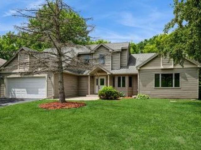 House for sale in Chaska