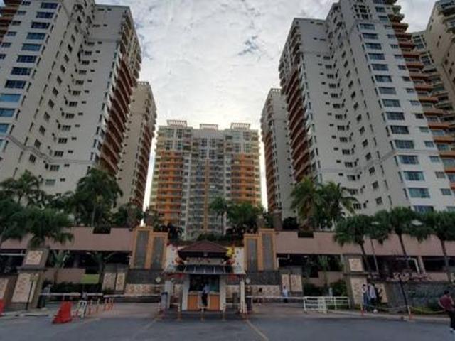Condominium for sale in Petaling, Subang Jaya