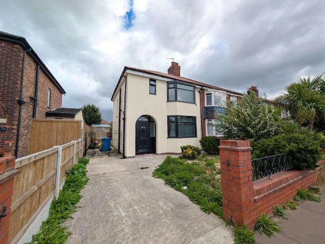 Room for rent in Moorside, Salford