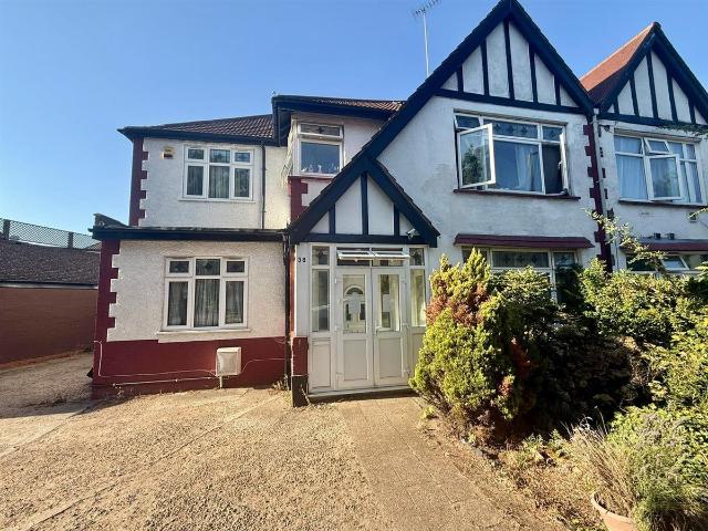 Room for rent in Sudbury, Greater London