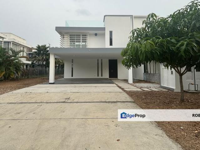 House for sale in East Ledang, Iskandar Puteri