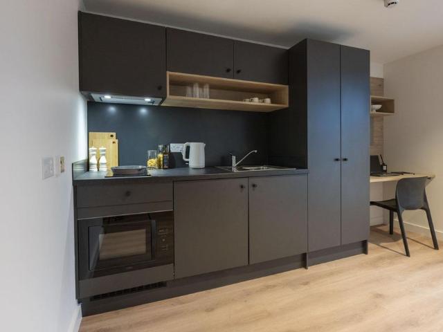 Studio for rent in Newington, Scotland