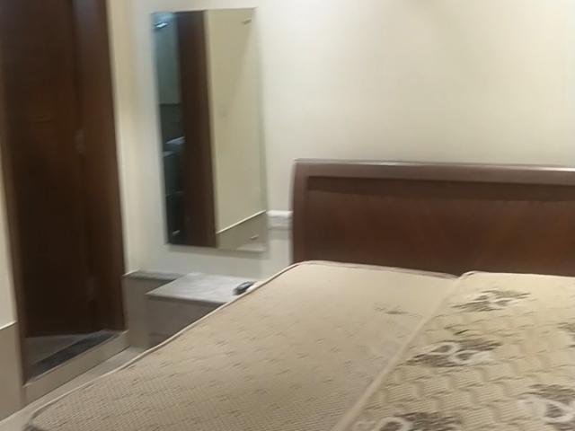 Property for rent in Deri
