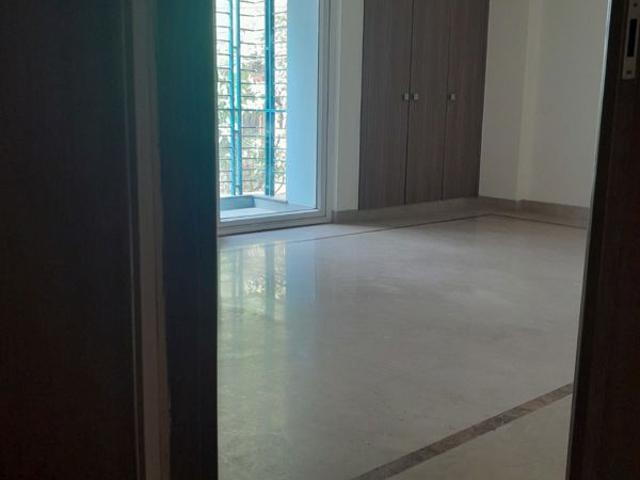Property for rent in Deri