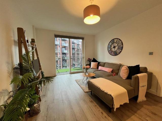 Apartment for rent in Ordsall, Salford