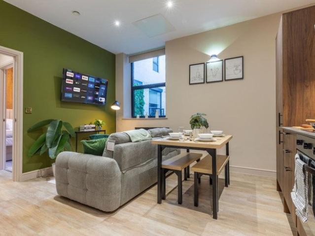 Apartment for rent in Woodhouse, West Yorkshire