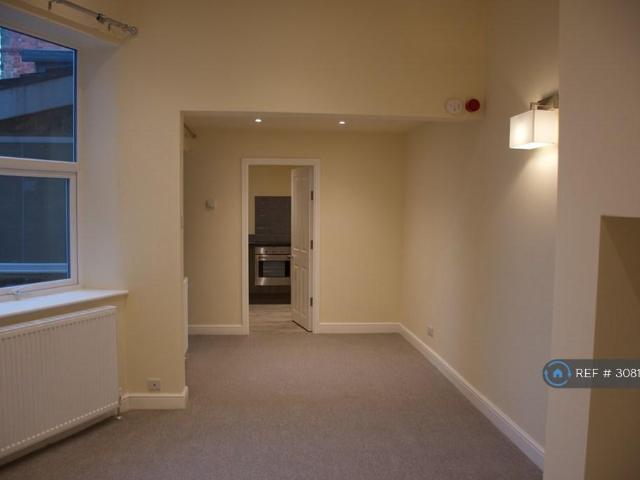 Apartment for rent in High Harrogate, Harrogate