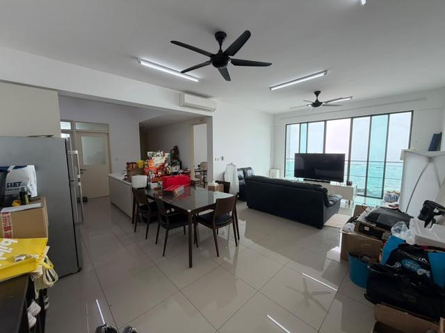 Condominium for rent in Bandar Menjalara