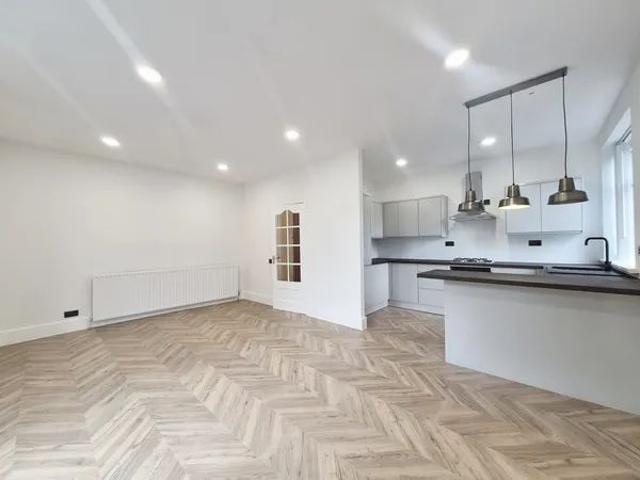 House for rent in Four Lane Ends, Blackburn