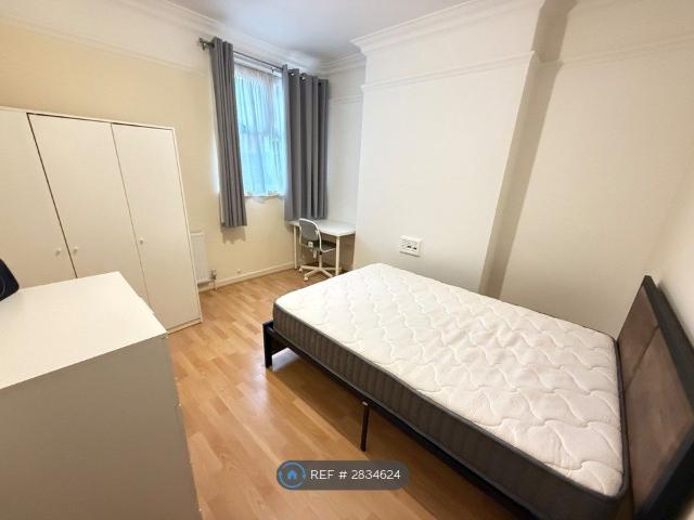 Room for rent in Highfields, Old Wharf