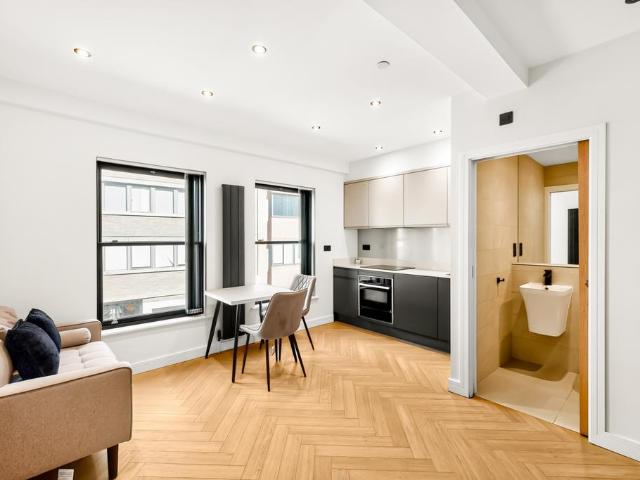 Apartment for rent in West Smithfield, Lyons