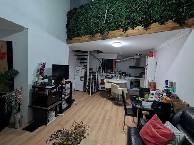 Room for rent in Cockburn, Western Australia