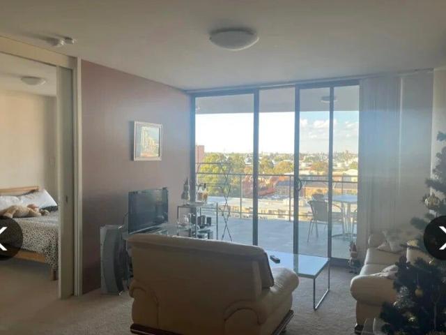 Room for rent in Cockburn, Western Australia