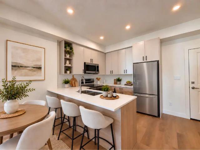 Apartment for rent in Beau Val, Beaumont