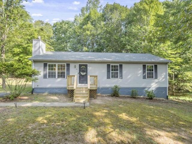 House for sale in Palmyra