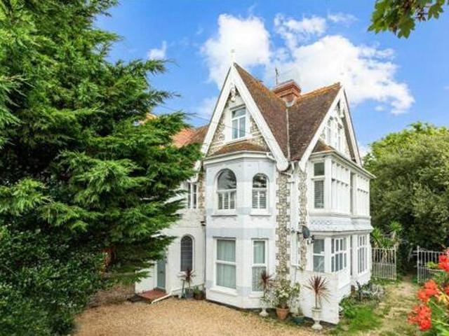 House for sale in Clapham, West Sussex