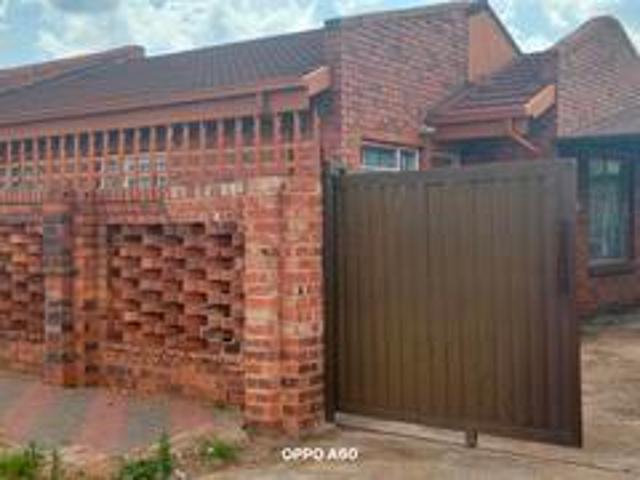 House for sale in Ekurhuleni, Gauteng