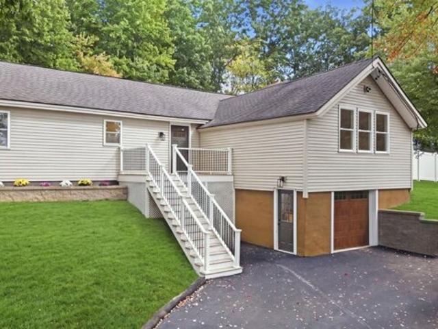 House for sale in Atkinson, Rockingham County