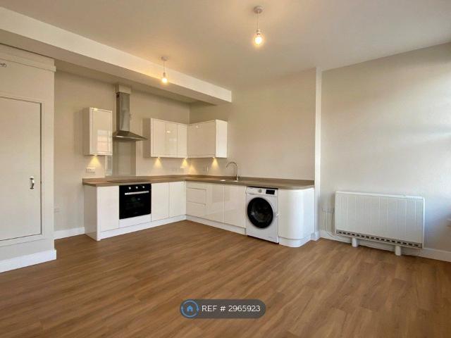 Apartment for rent in Firepool, Rumwell