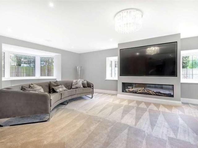 House for rent in Fretherne, Hertfordshire